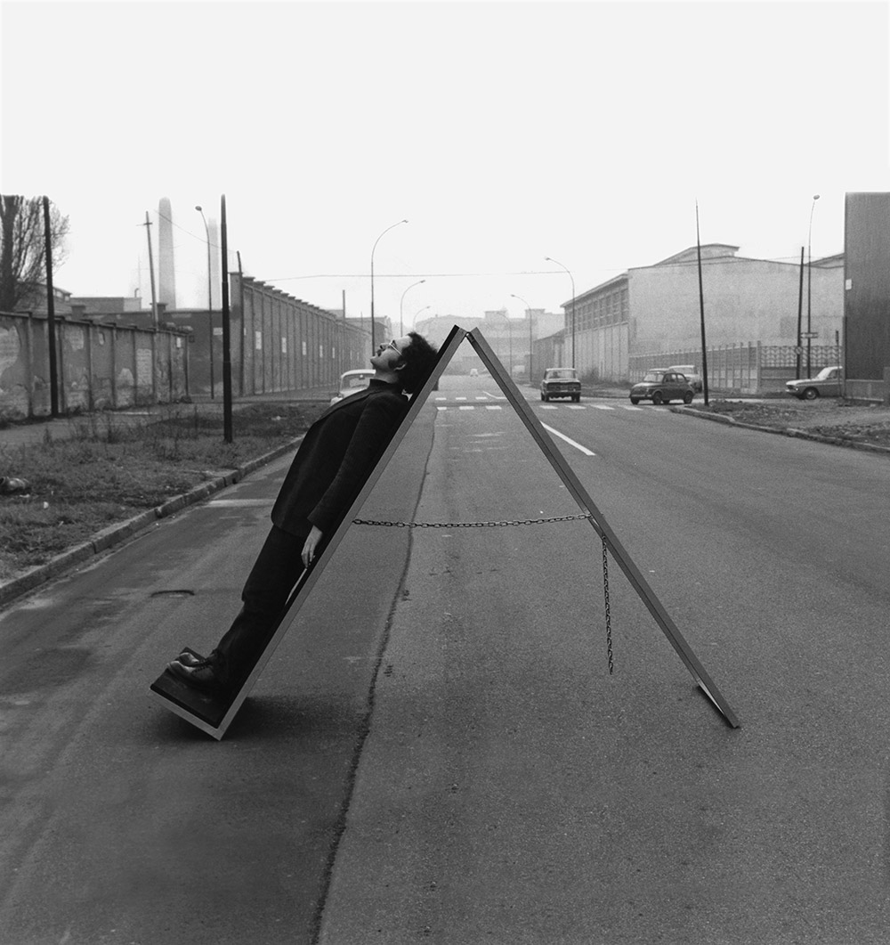 Ugo La Pietra Il Commutatore, a comprehension model, 1970